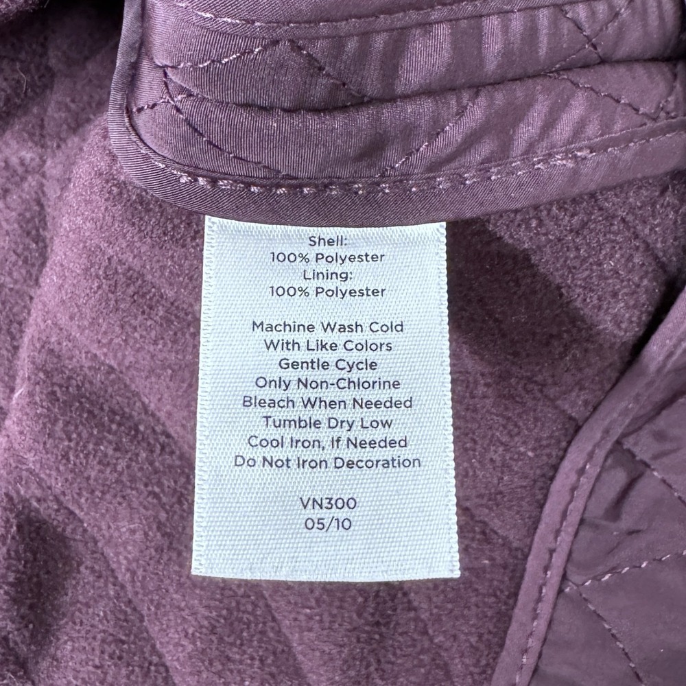 Talbots Quilted Dark Purple Vest, Size XL, Medium Weight, Fleece Lining, Pockets - Picture 8 of 8